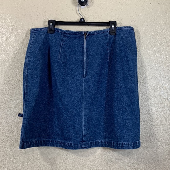 Route 66 Denim Jean Skirt Blue with Floral Embroidery 18W . - Picture 8 of 13